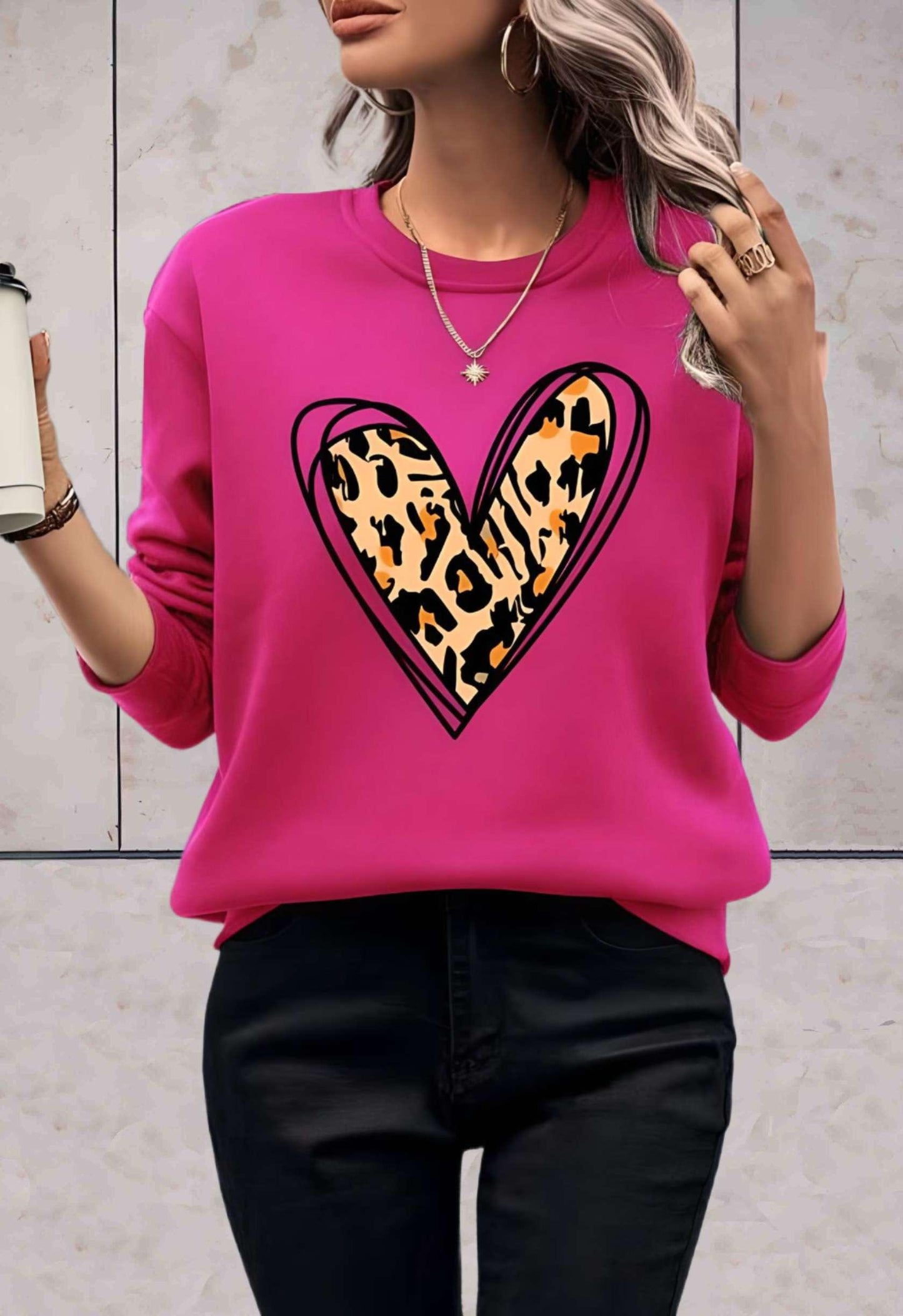 Skylar - stijlvolle comfortabele trui met lange mouwen, ronde hals, effen rug en hartjesdessin met dierenprint