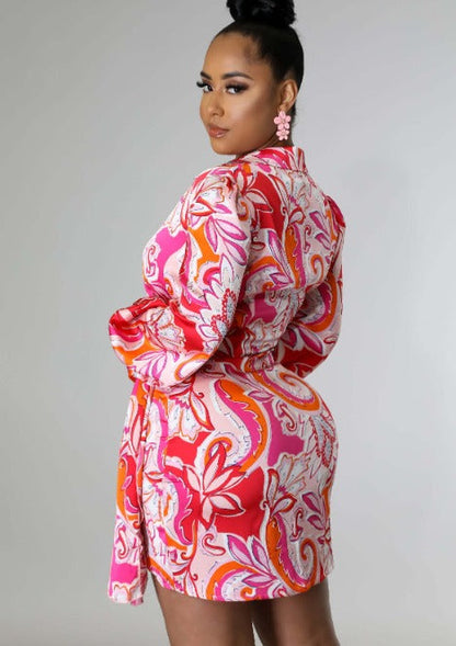 Roze overslagjurk met print