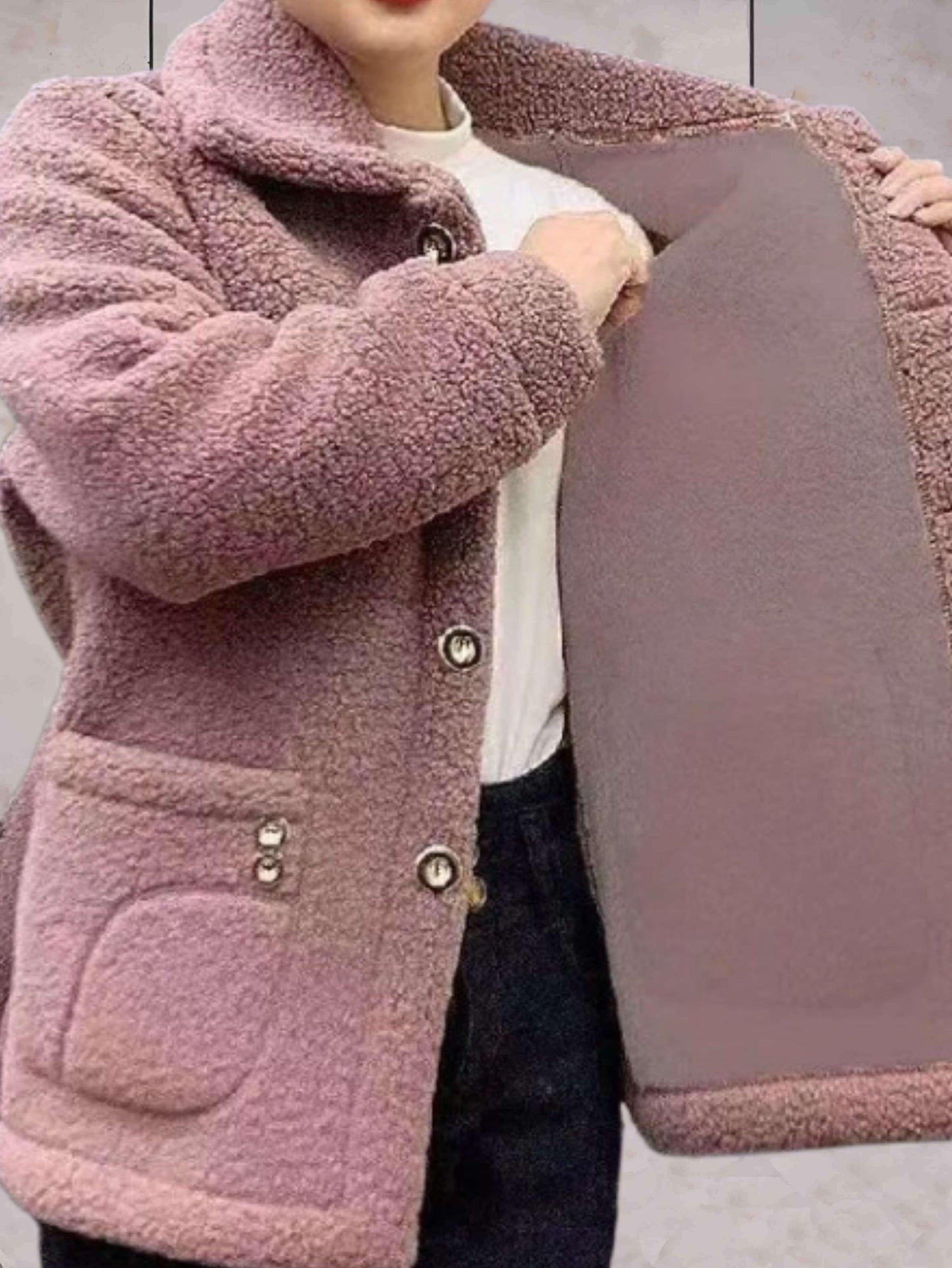 Anika | Dik en warm fleecejack met polokraag en knoopsluiting