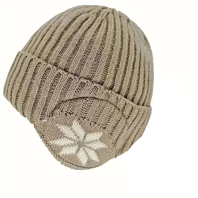 Trendy gebreide muts