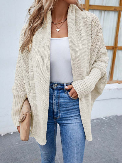 Ecru oversized vest met vleermuismouwen