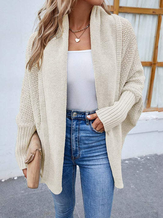 Ecru oversized vest met vleermuismouwen