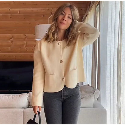 Jasje met parelknopen