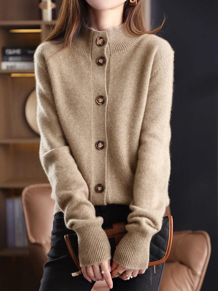 Chloe Vest | Elegante cardigan met knopen en hoge kraag voor dames