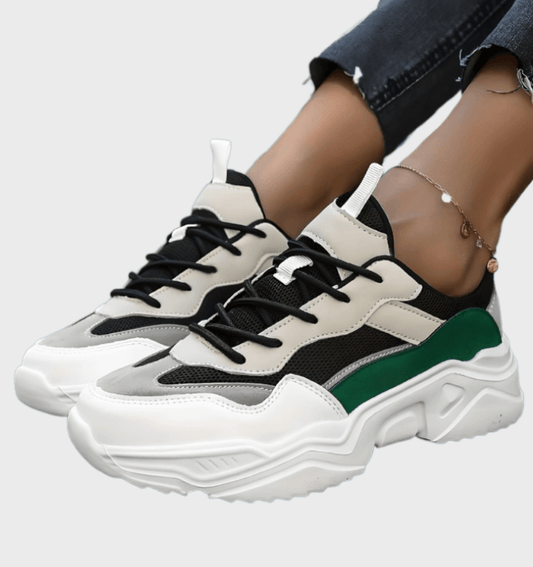 Clara- Kleurrijke sneakers met dikke zool en veters