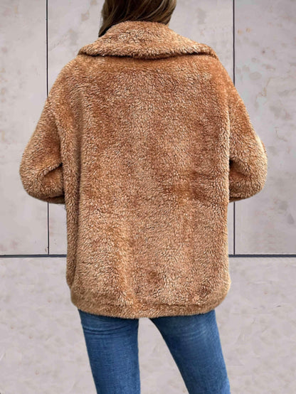 Dorothy - Tweekleurige dikke winterjas met imitatieknopen en zakken