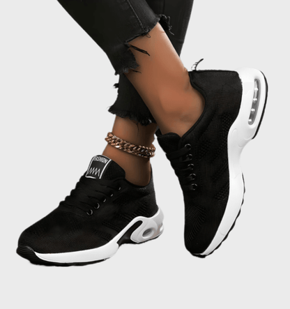 Zeina -  Halfhoge hardloopsneakers met veters patroonontwerp en label op de tong