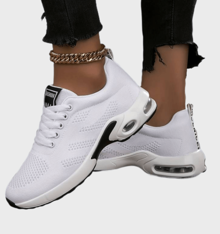 Zeina -  Halfhoge hardloopsneakers met veters patroonontwerp en label op de tong