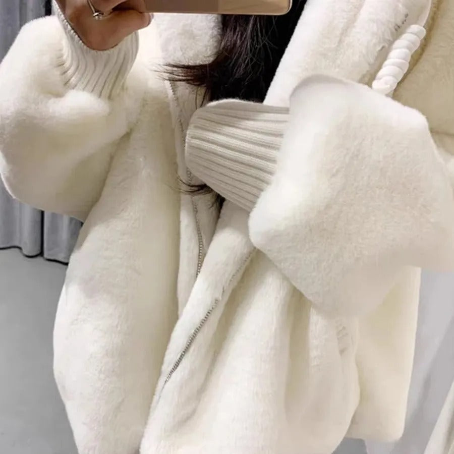 Oversized witte bontjas