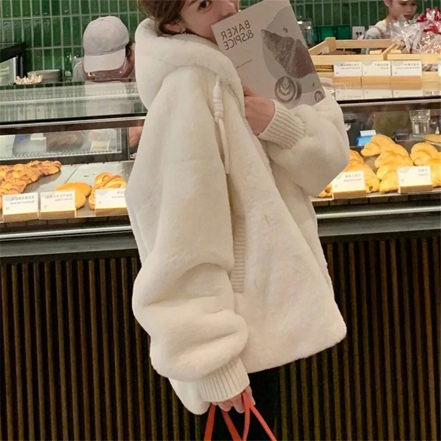 Oversized witte bontjas