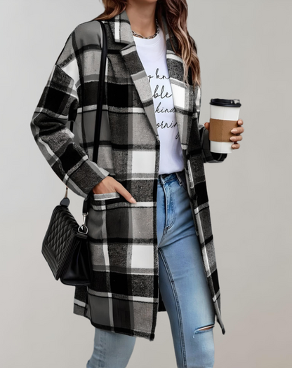 Maxinne | Oversized en lang geruit jack met zijzakken