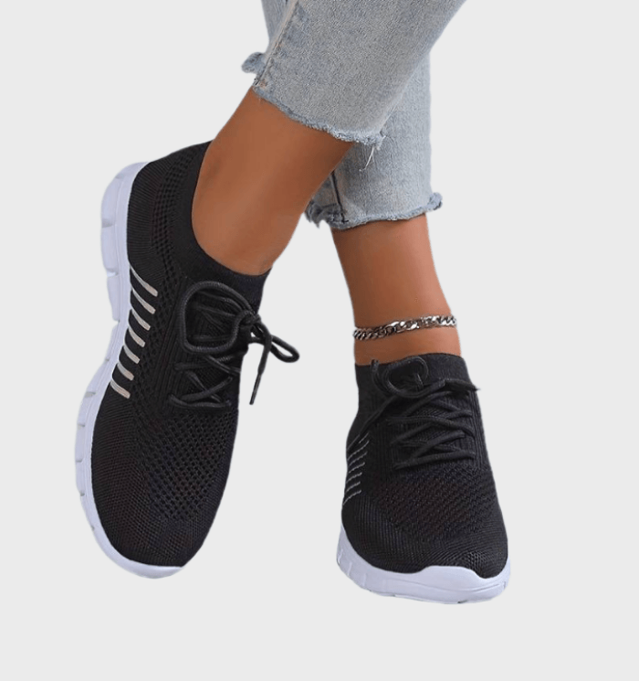 Maricar -  Laag uitgesneden hardloopsneakers van textiel met veters