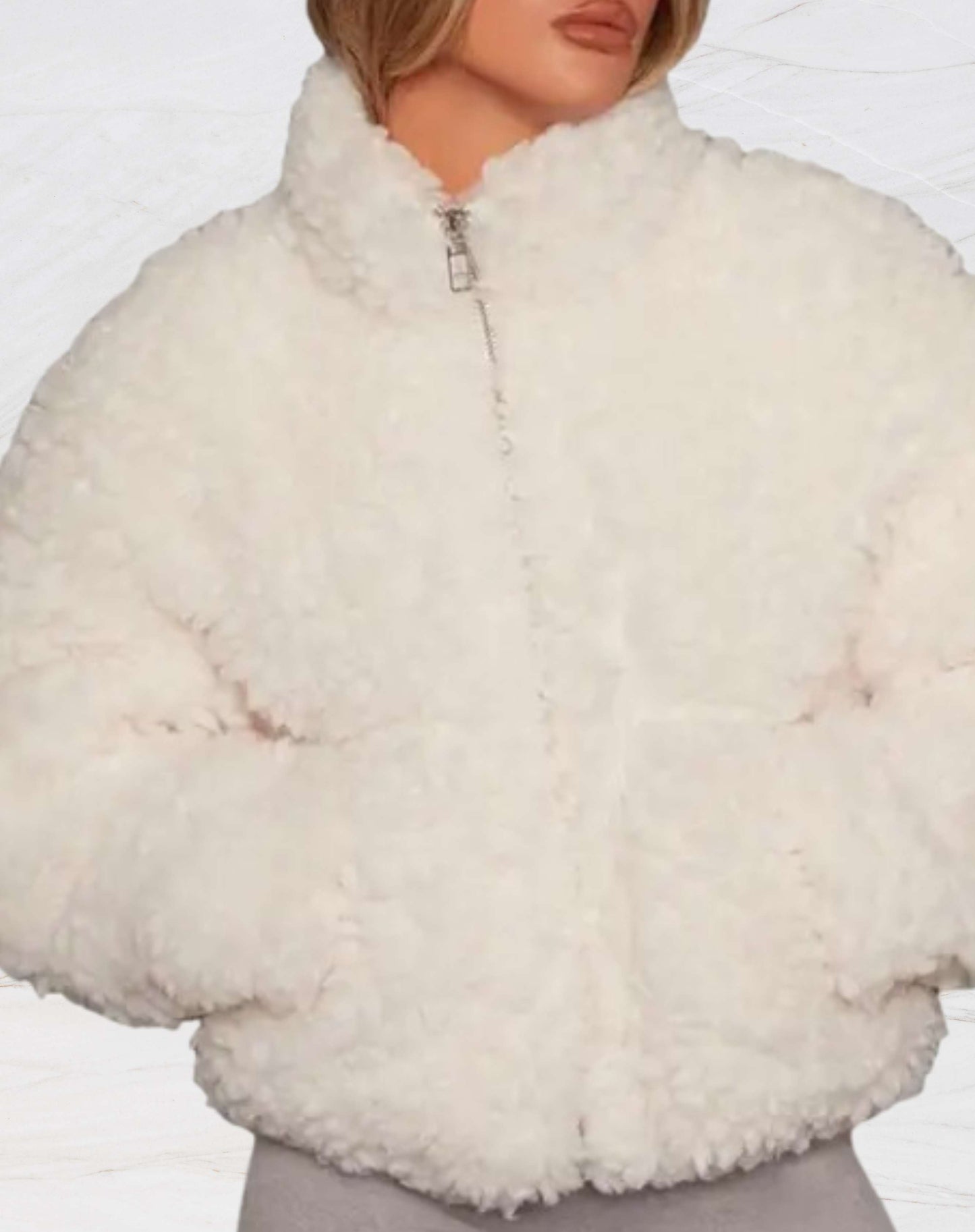 Norma | Warm lamswollen jack met hoge hals en doorlopende ritssluiting