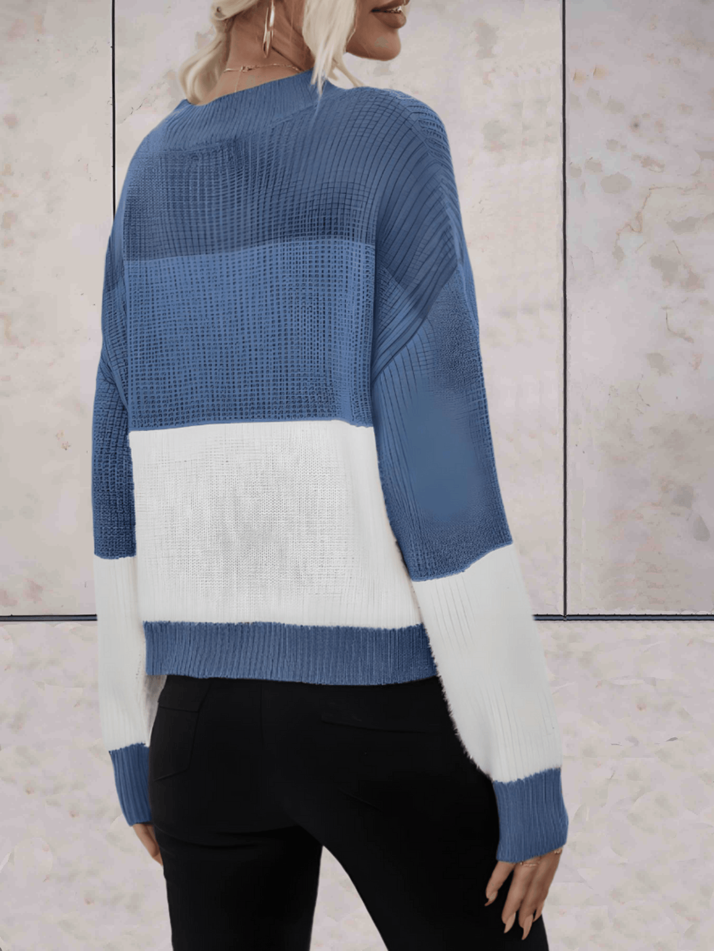 Olivia - Horizontale driekleurige oversized trui met ronde hals