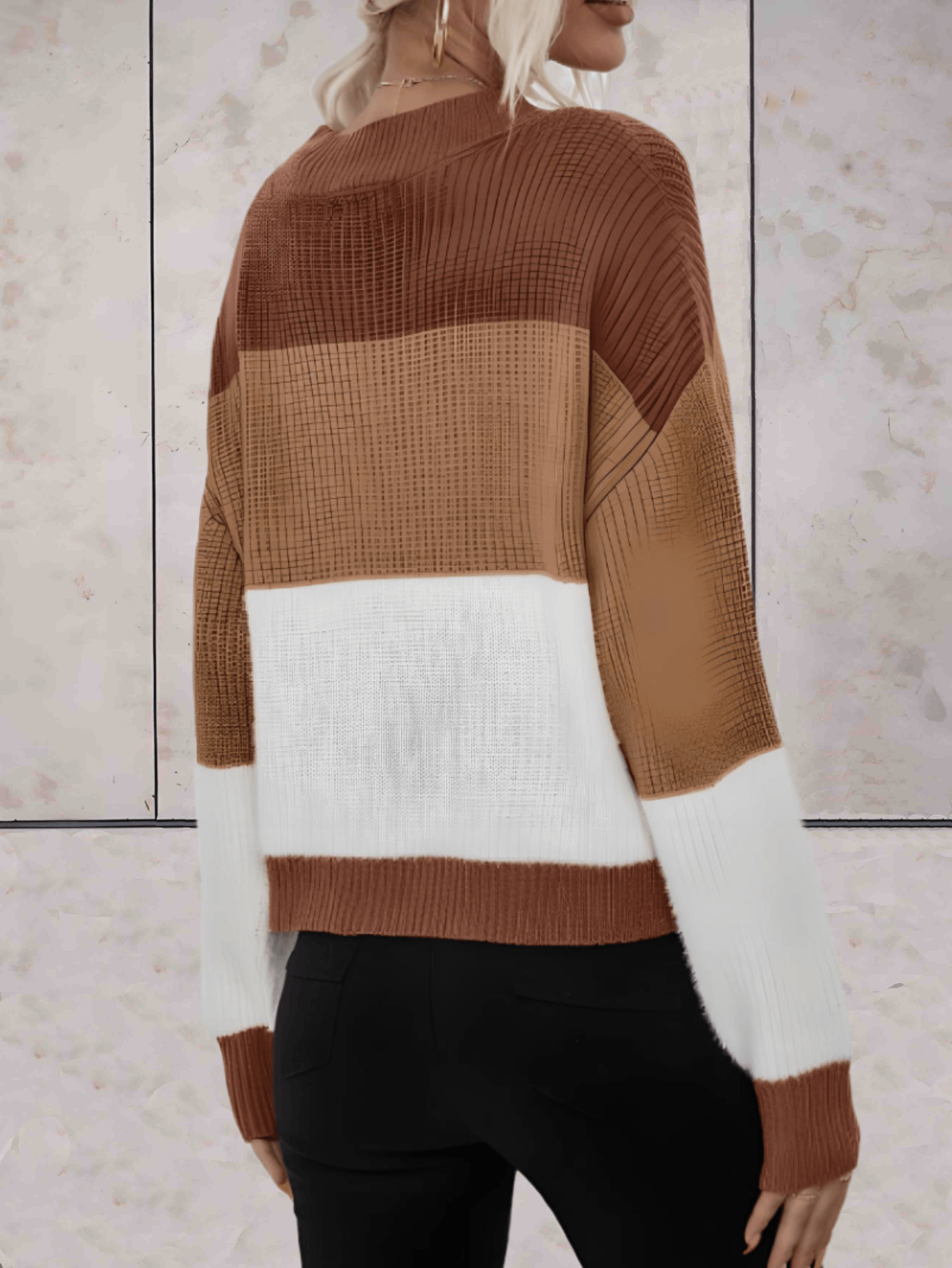 Olivia - Horizontale driekleurige oversized trui met ronde hals