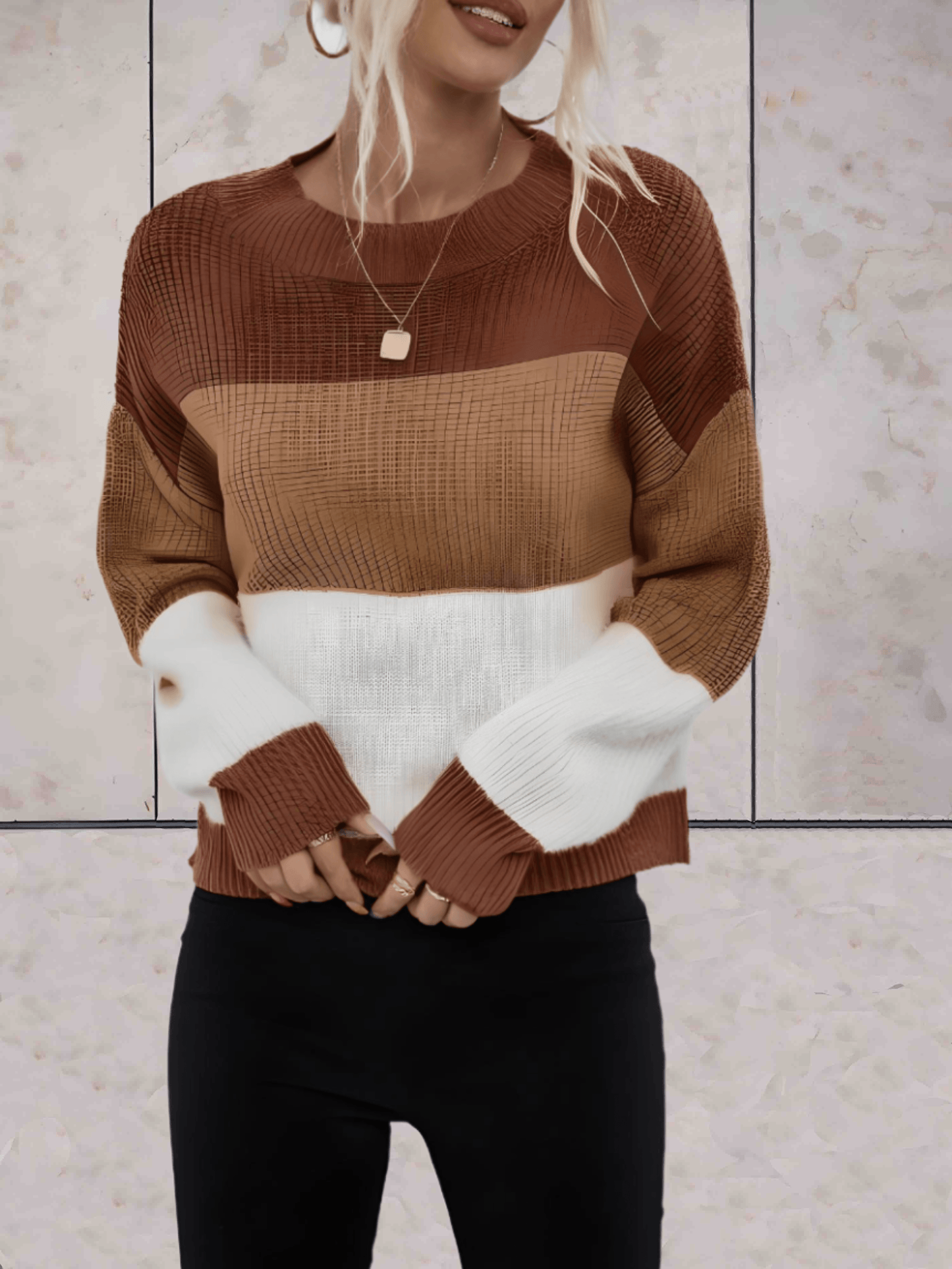 Olivia - Horizontale driekleurige oversized trui met ronde hals