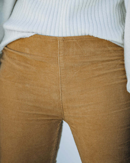 Modieuze Stretchy uitlopende broek - Ada