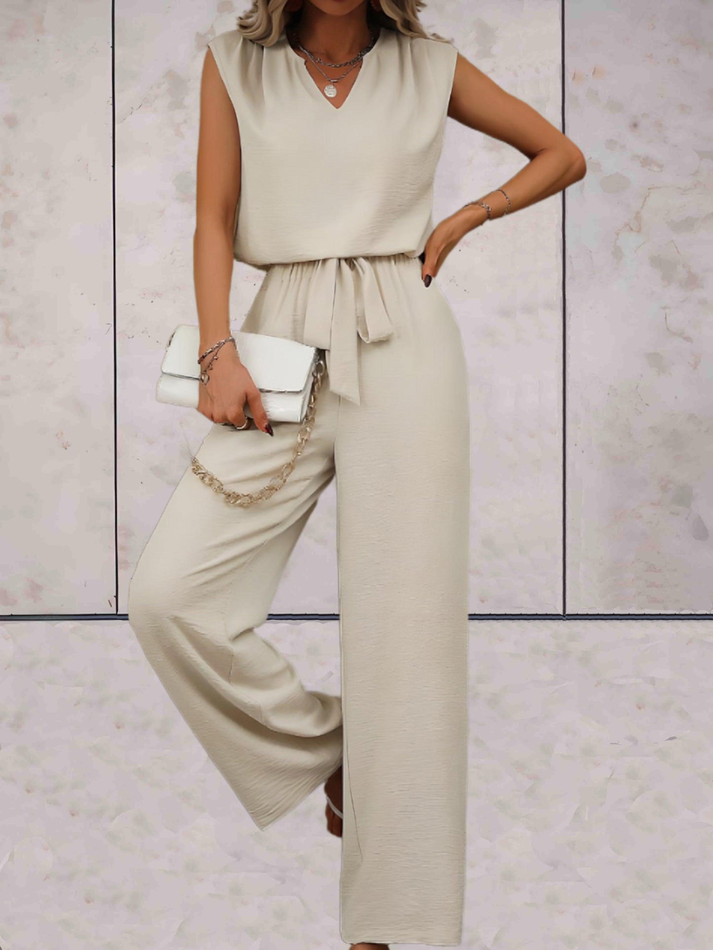 Veronica |  Effen 2-delige setjes eenvoudig en chique v-uitsnijding voor en met strikbandjes in de taille