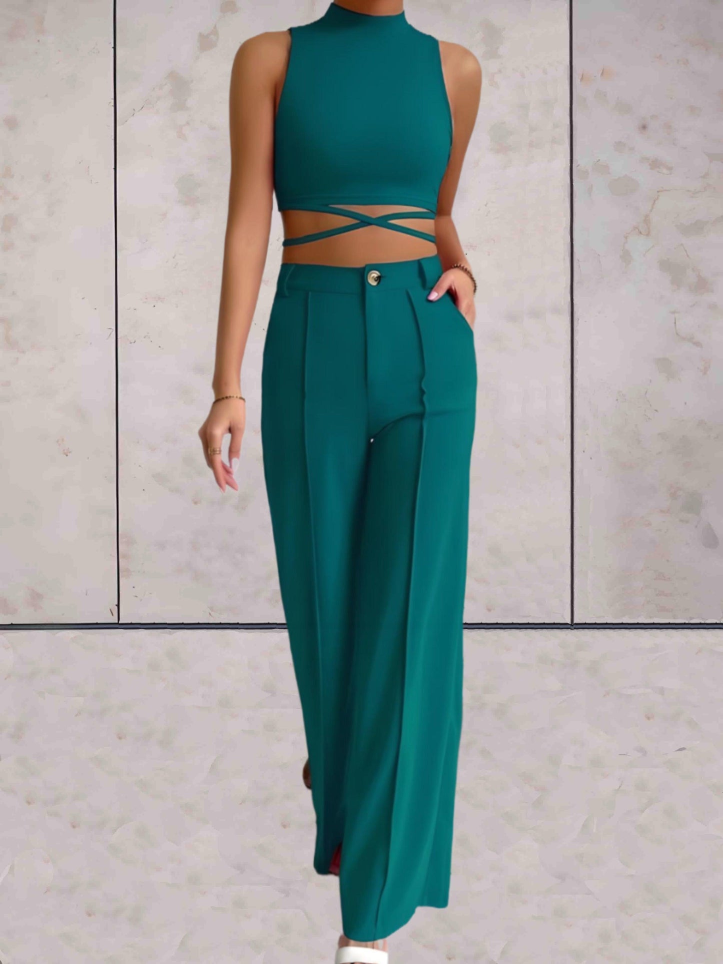 Apolline -  2-delige set coltrui mouwloos met x tie-design in het middengedeelte en een high-waisted coördinaten